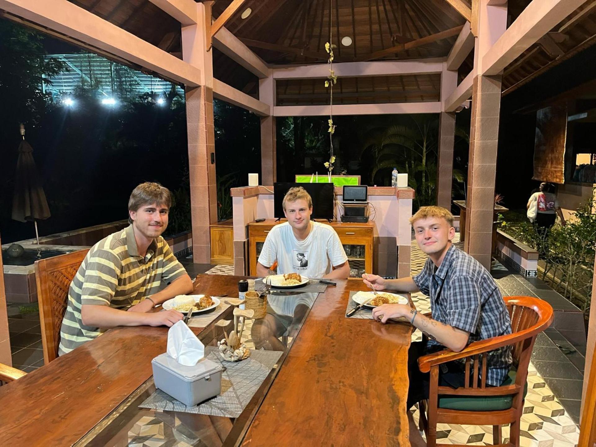 Our Bali Homestay 乌布 外观 照片